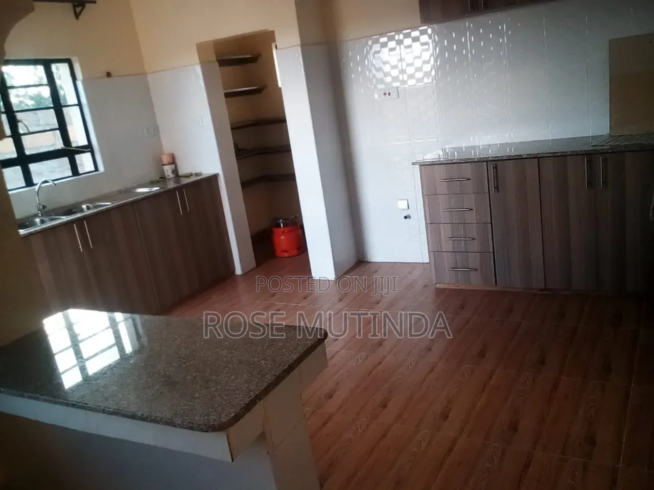Furnished 3bdrm Bungalow in Kitengela for sale