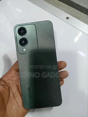 Vivo Y17s 128 GB Green