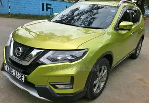 Nissan X-Trail 2017 Green
