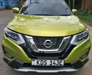 Nissan X-Trail 2017 Green
