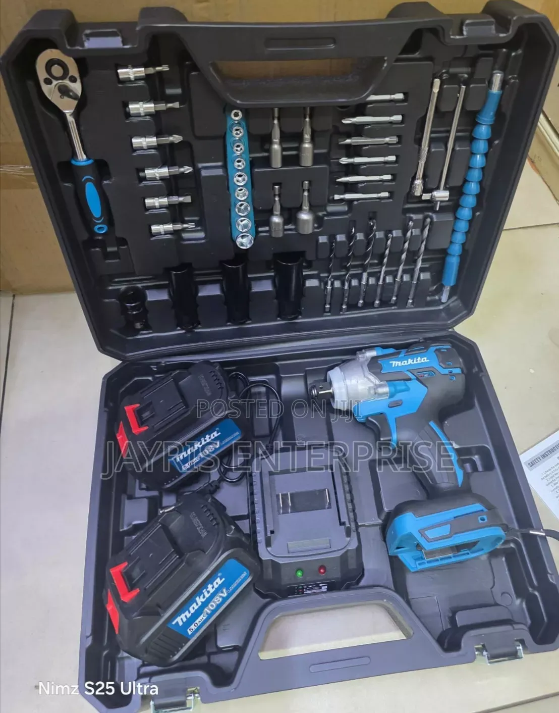 Makita Cordless Impact Wrench