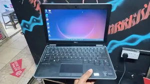 Laptop Dell Latitude E7240 8GB Intel Core i7 SSD 128GB