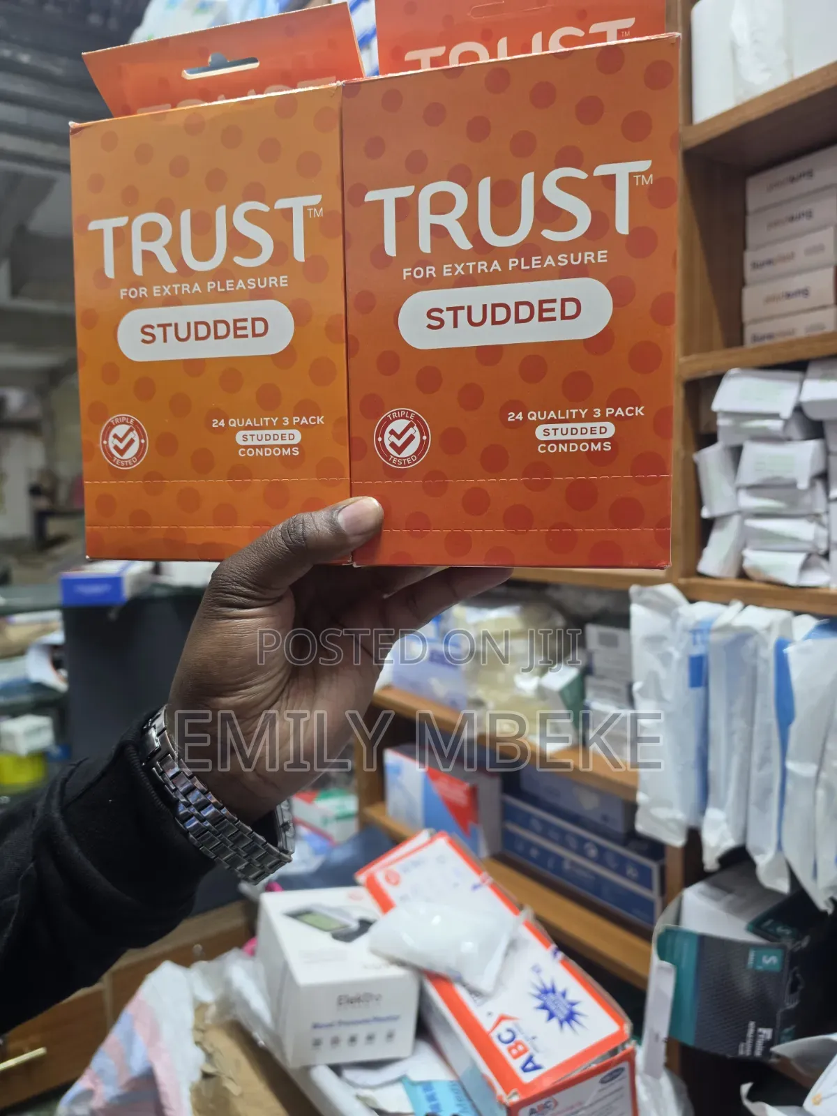 Studded Trust