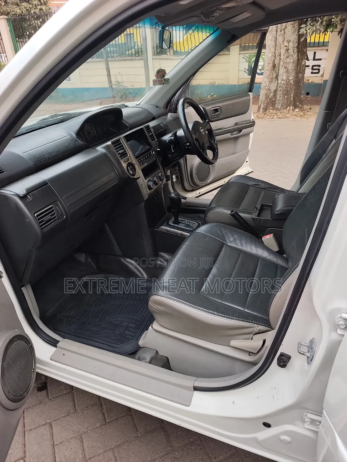 Nissan X-Trail 2006 White
