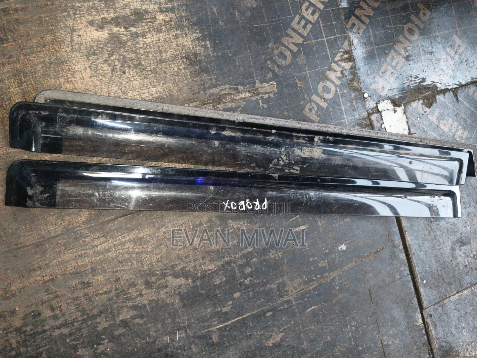 Toyota Probox Windbreaker Rear Set 2pcs