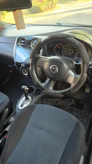 Nissan Note 2012 Blue