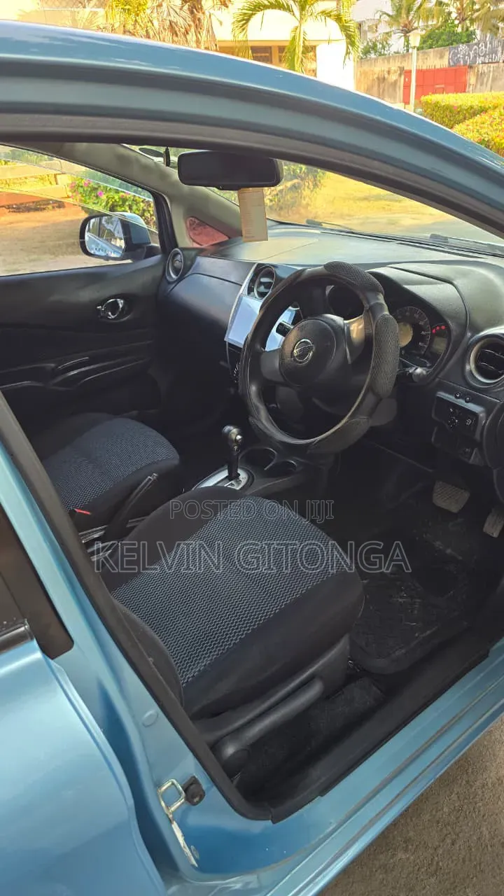 Nissan Note 2012 Blue