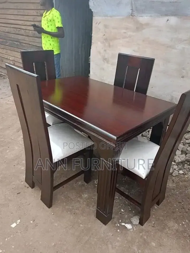 Dinning Table 4seater Chocolate