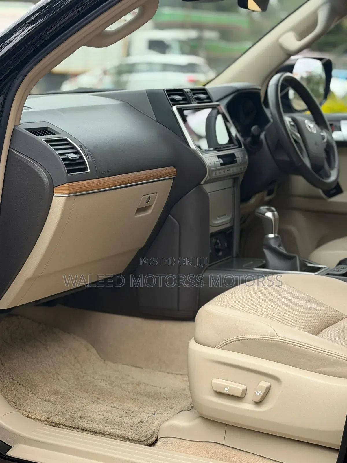 Toyota Land Cruiser Prado 2.7 2022 Black