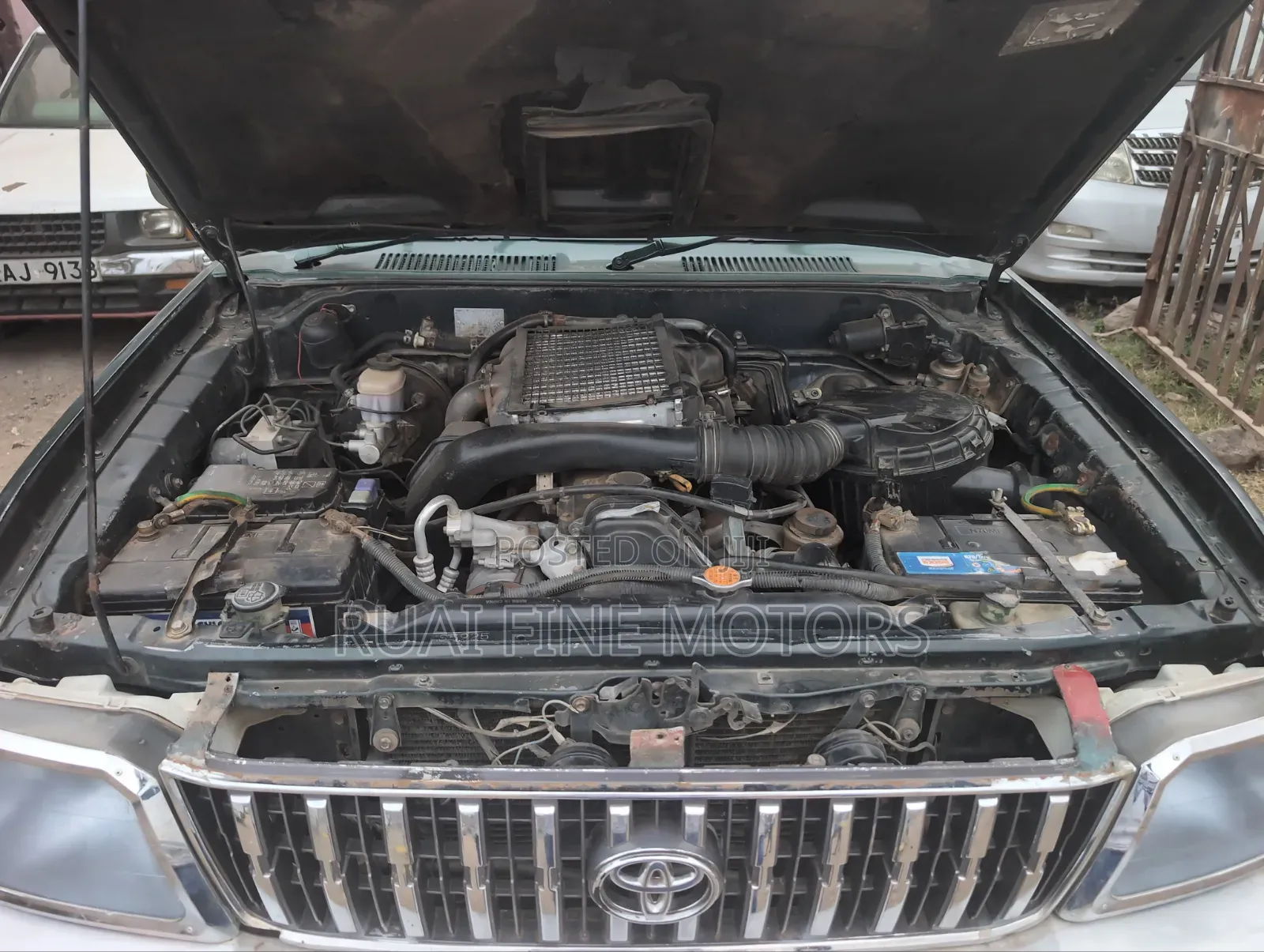 Toyota Land Cruiser 90 1997 Green