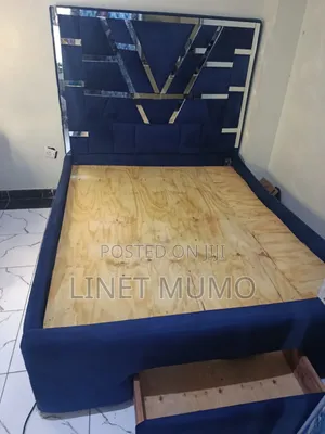 ~ Queen Size 5*6 Bed and Mattress