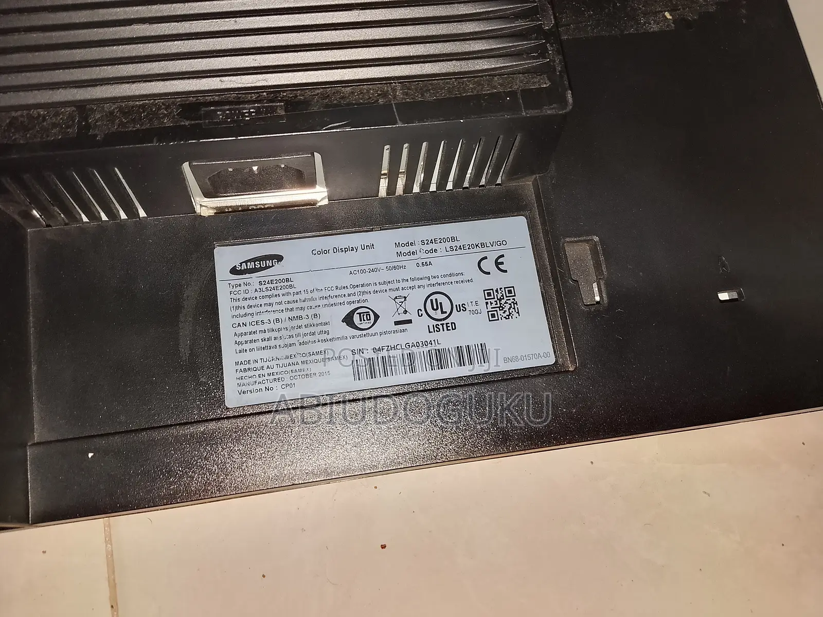 Samsung S24E450D