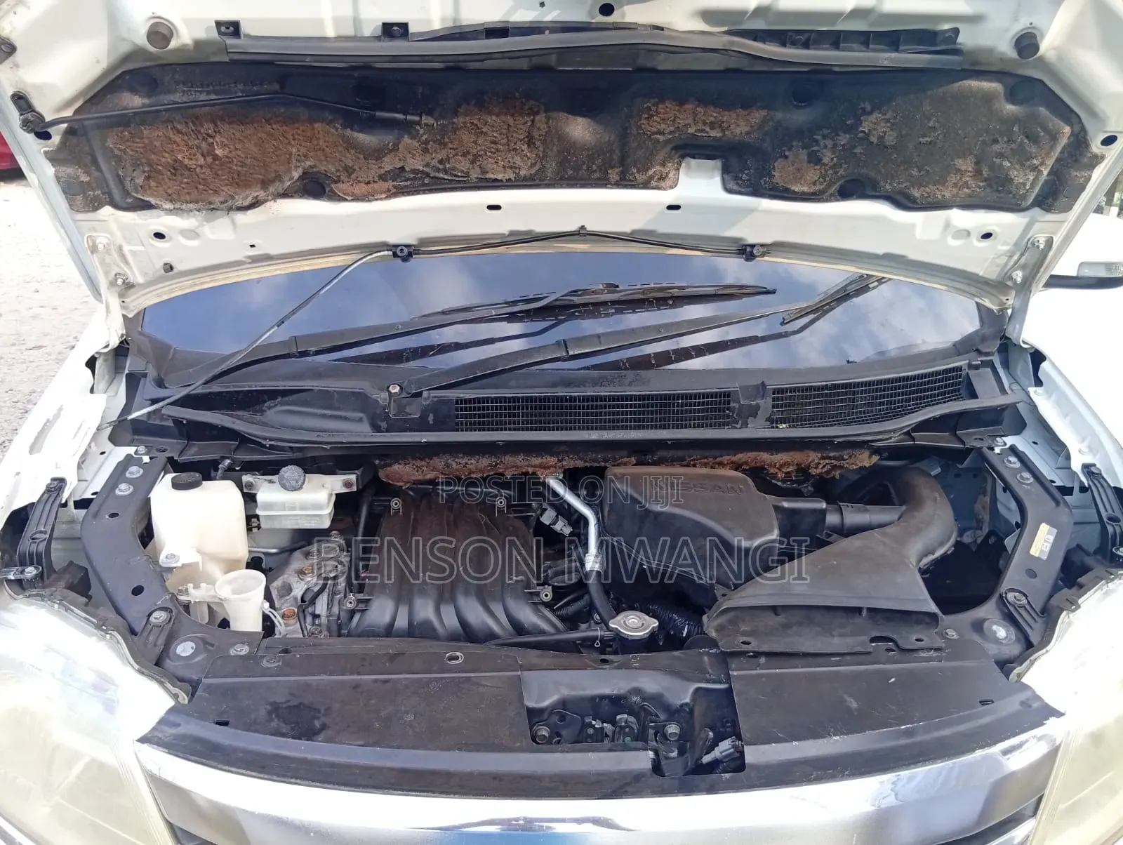 Nissan Serena 2011 White
