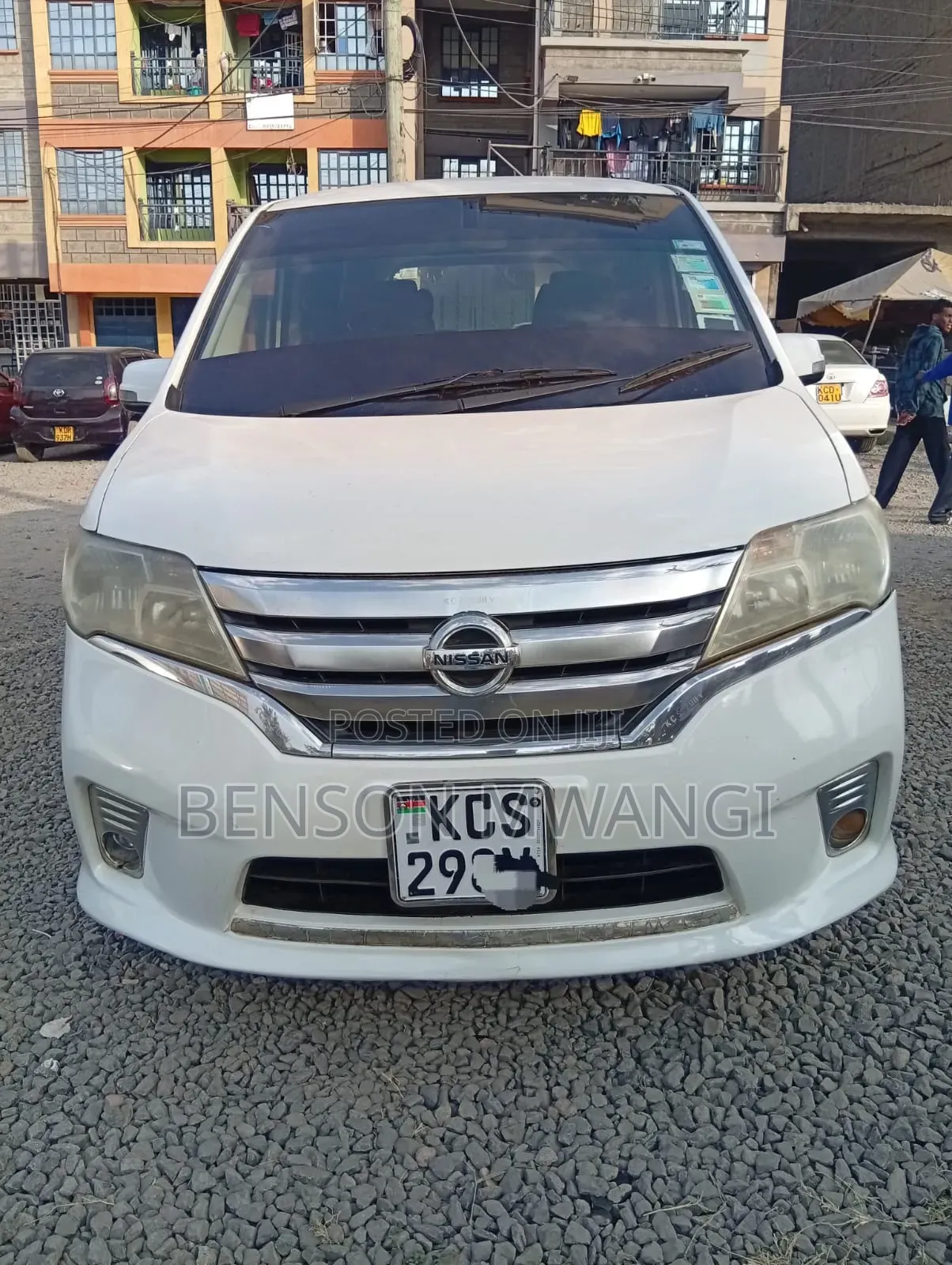 Nissan Serena 2011 White