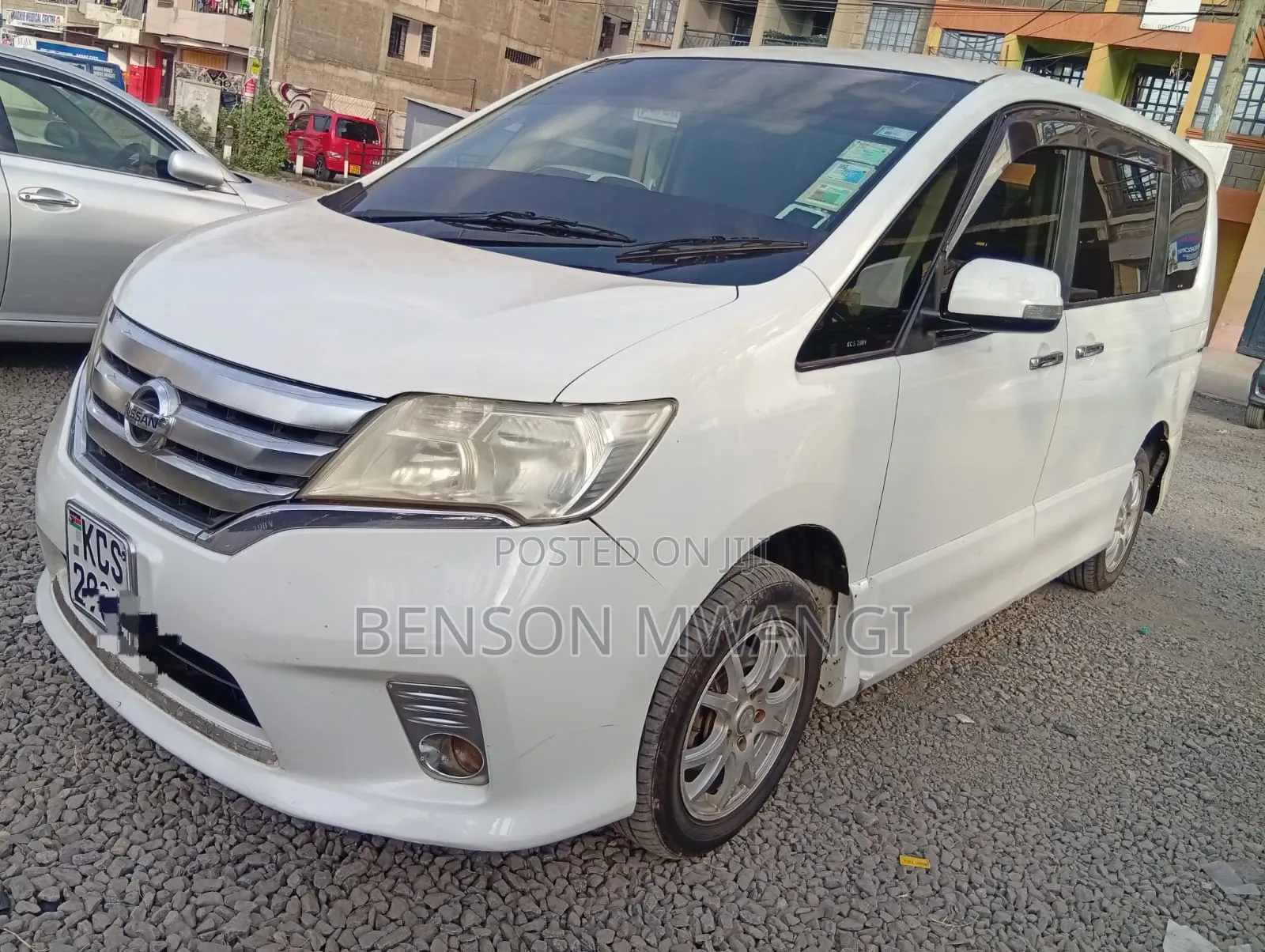 Nissan Serena 2011 White