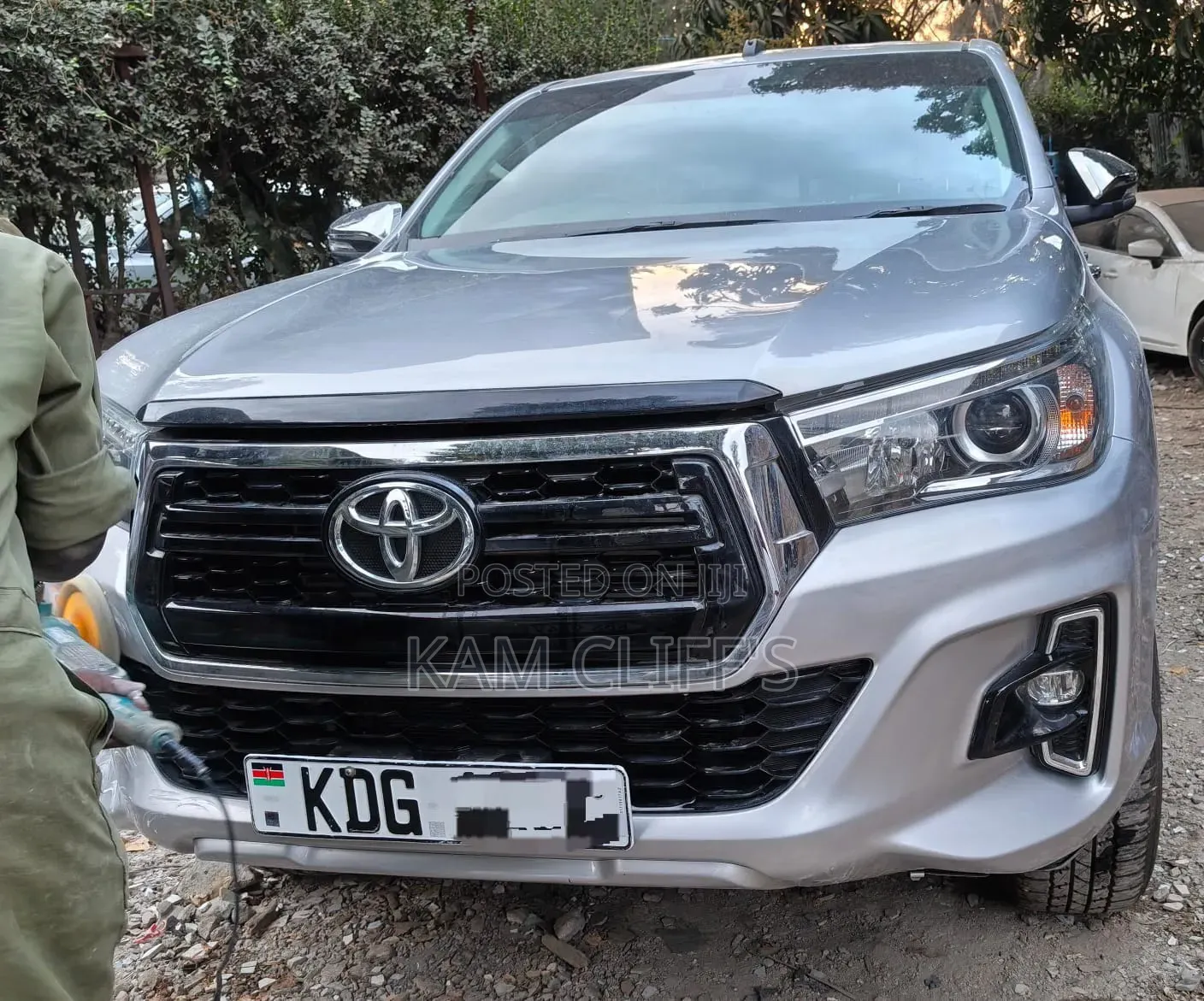 Toyota Hilux 2021 Silver