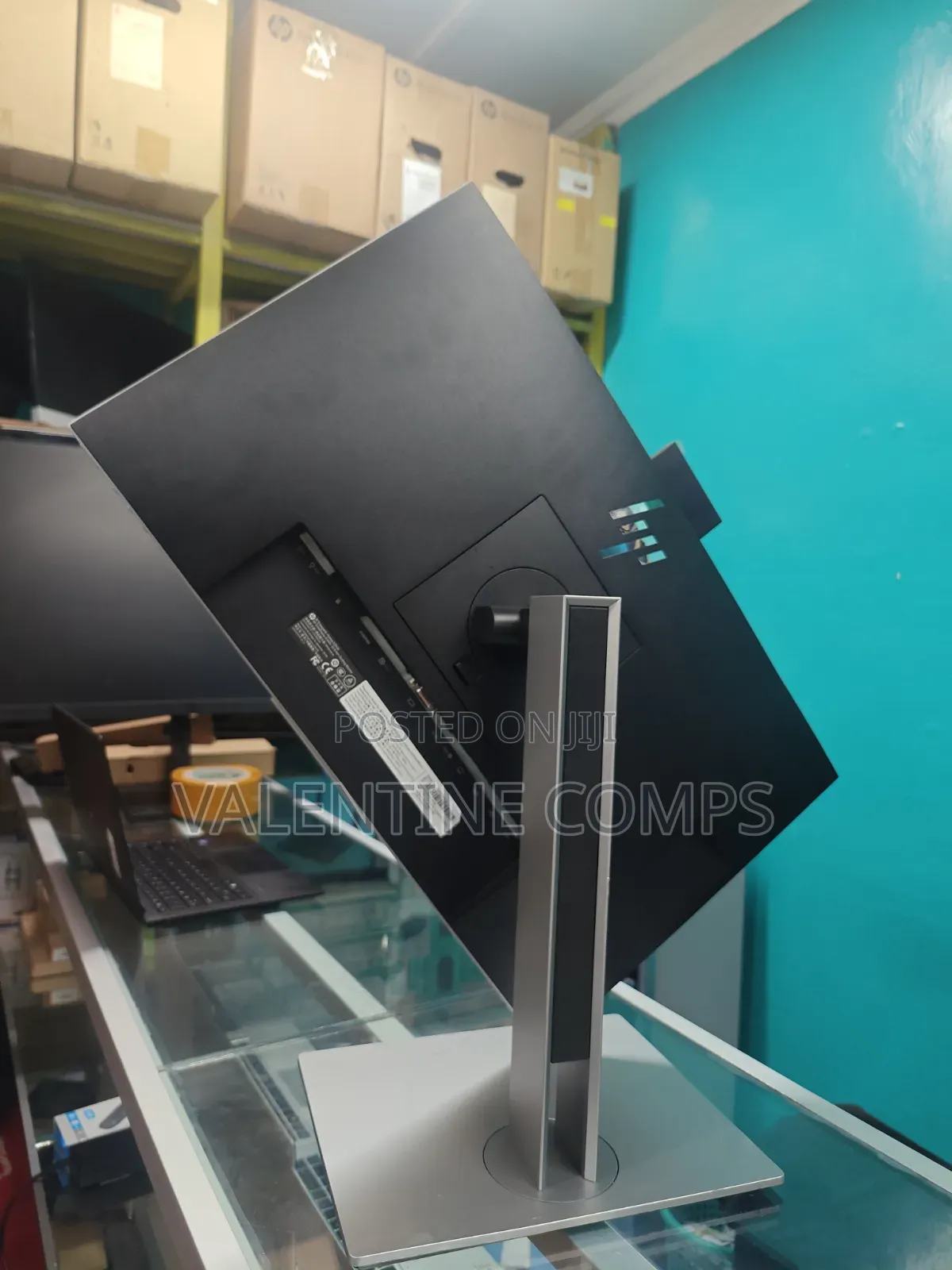 HP E243d Monitor