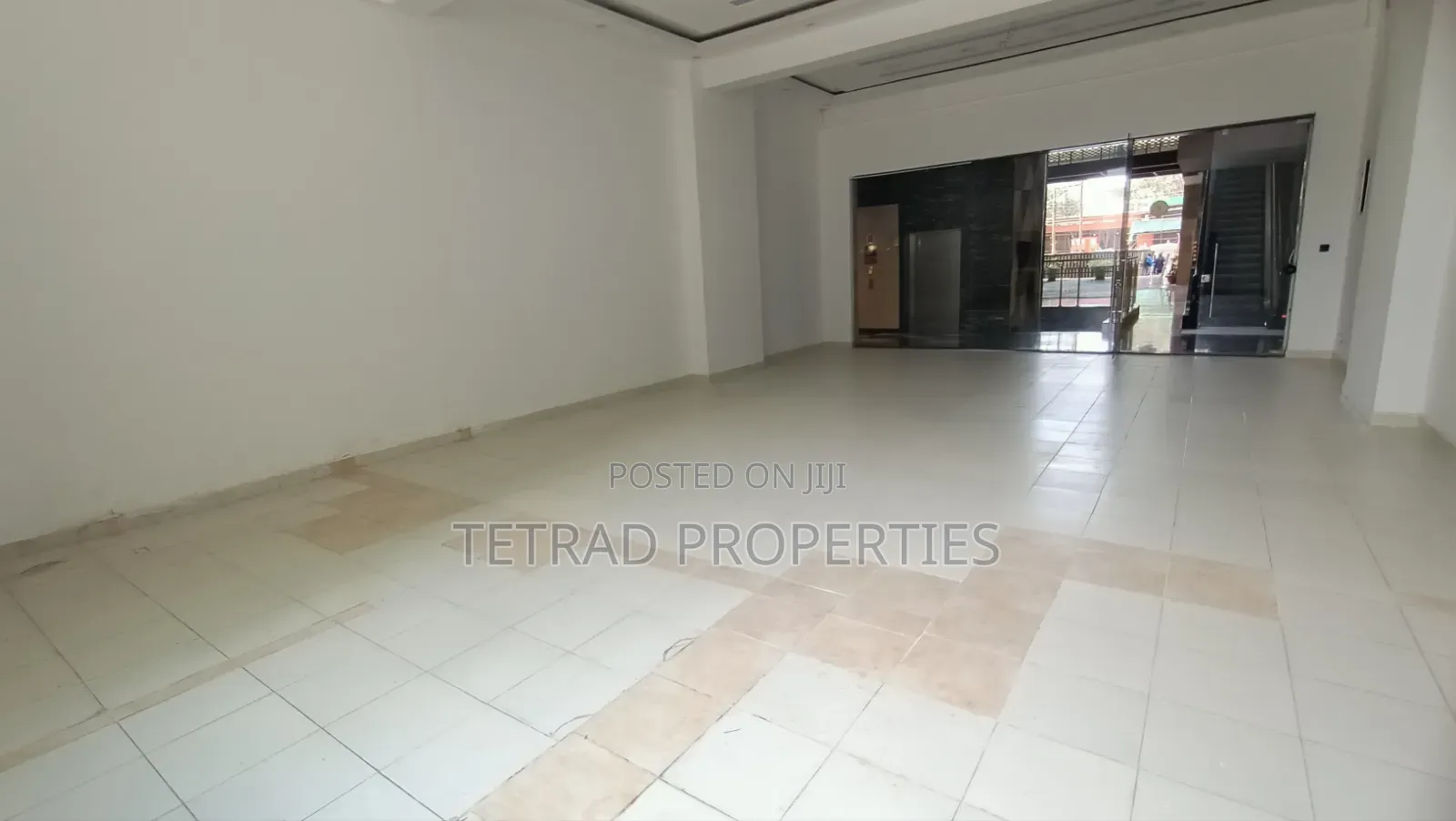 1,460 SQFT Shop in Westlands Near Sarit Center.