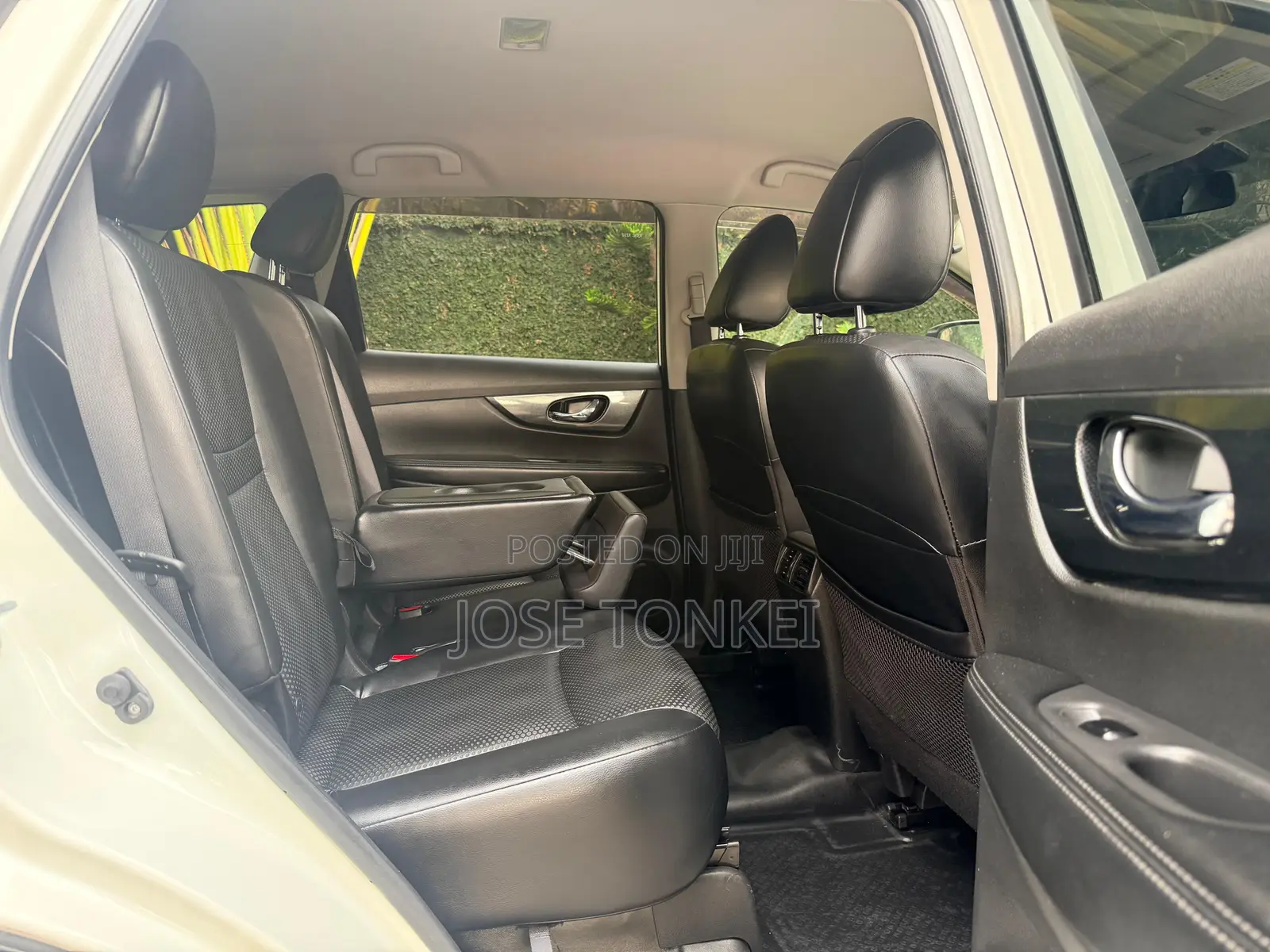 Nissan X-Trail 2.0 Petrol FWD 2015 White