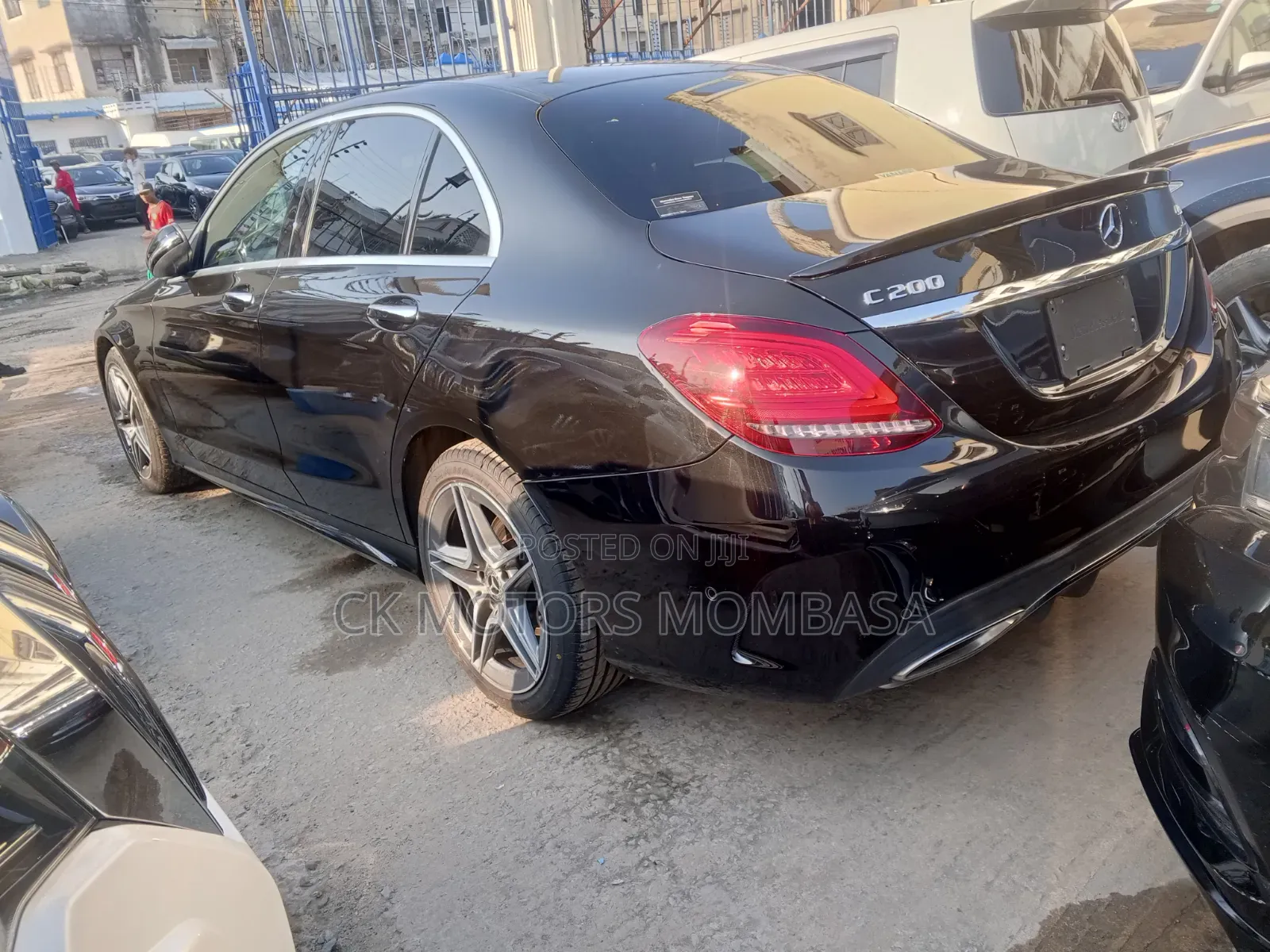 Mercedes-Benz C200 2019 Black