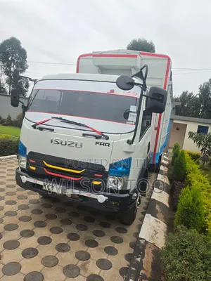 ISUZU FRR 90!kcy 2019 White