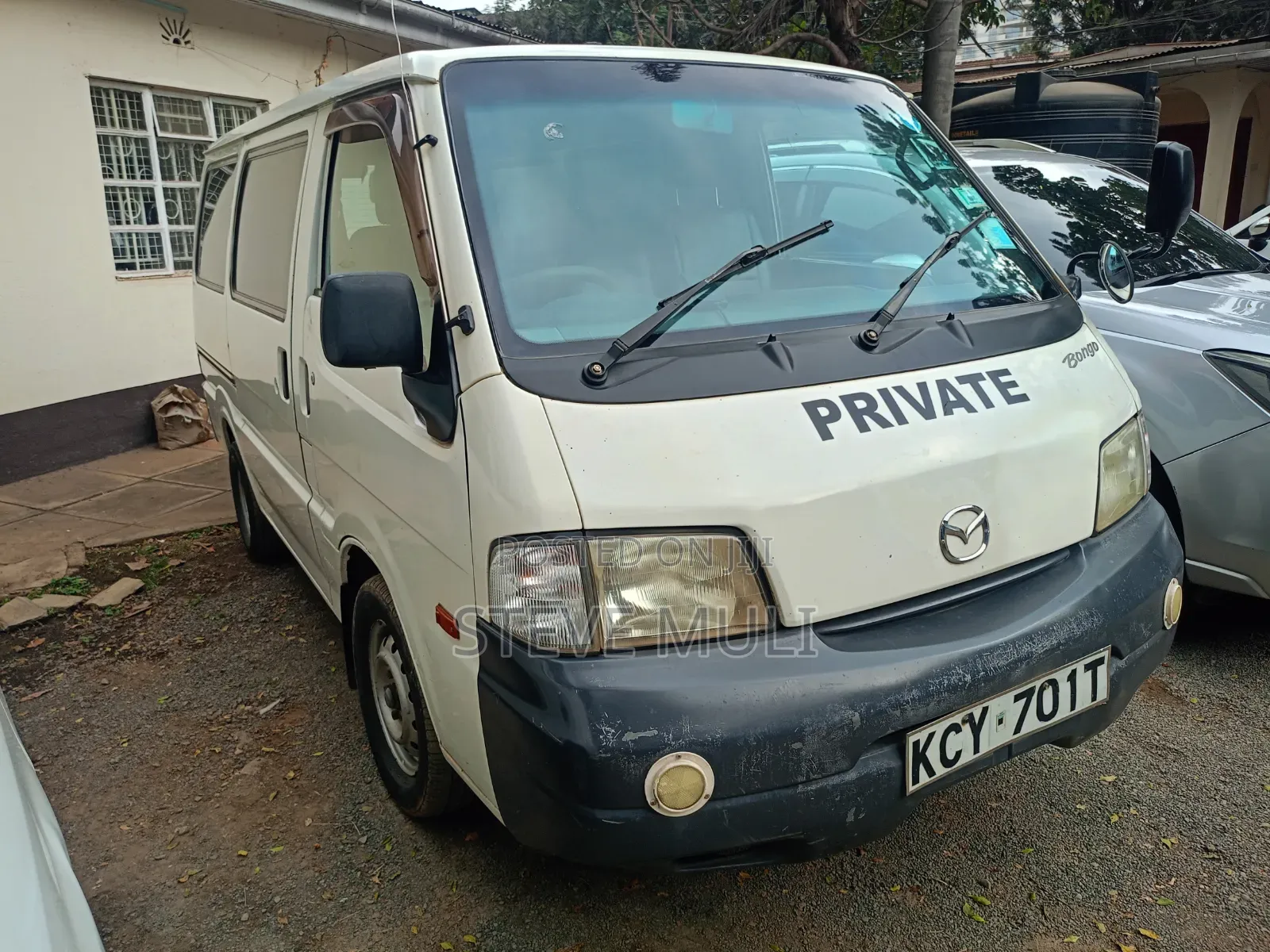 Mazda Bongo 2013 Black