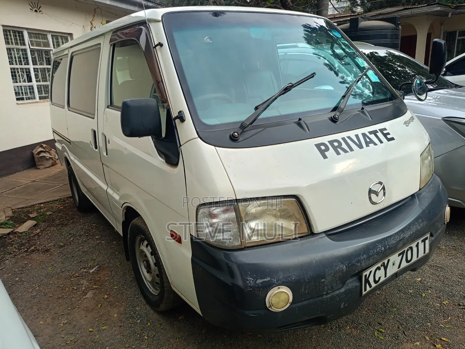 Mazda Bongo 2013 Black