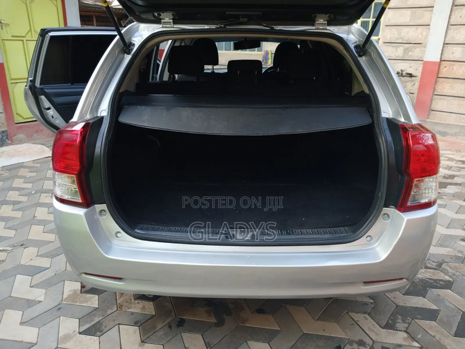 Toyota Corolla Fielder 2014 Silver