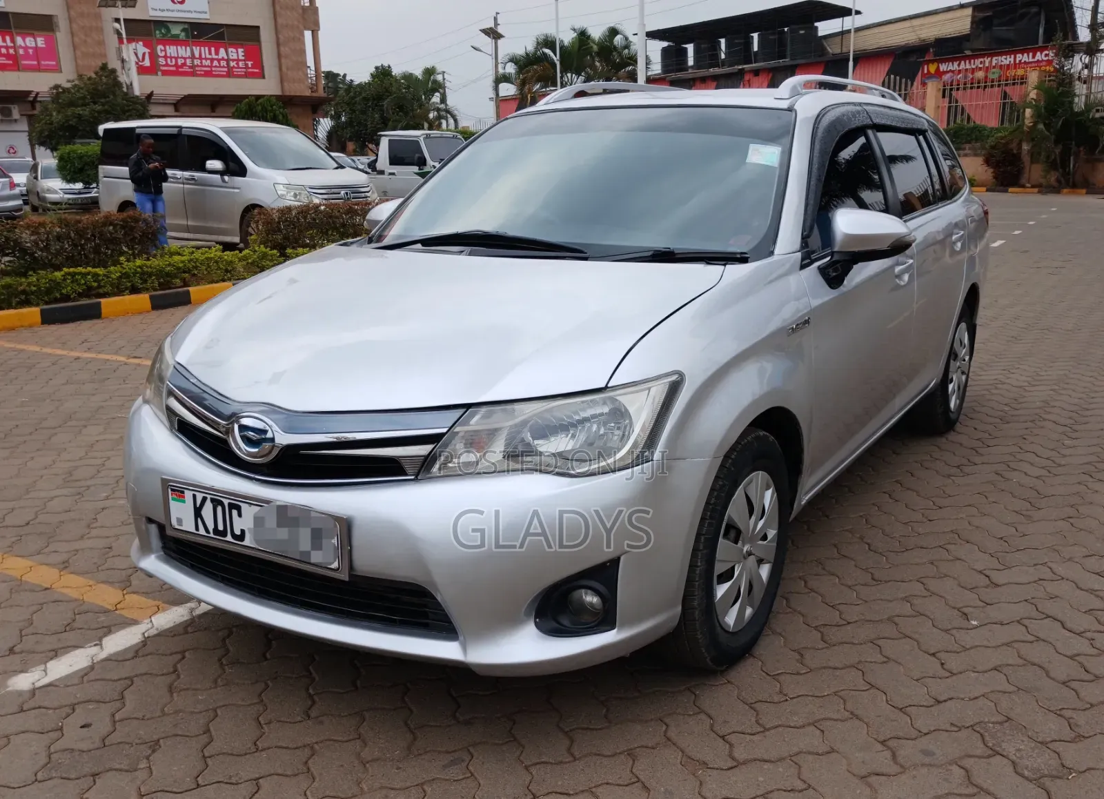 Toyota Corolla Fielder 2014 Silver