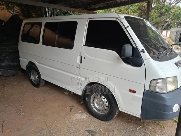 Mazda Bongo 2014 White - thumbnail 3