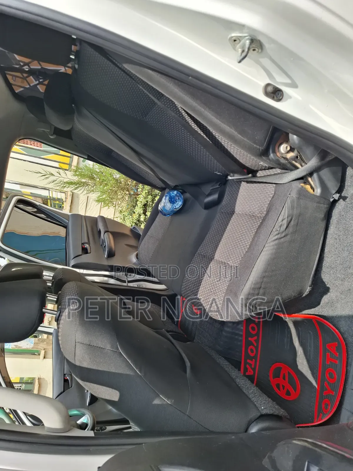 Toyota Hilux 2018 White