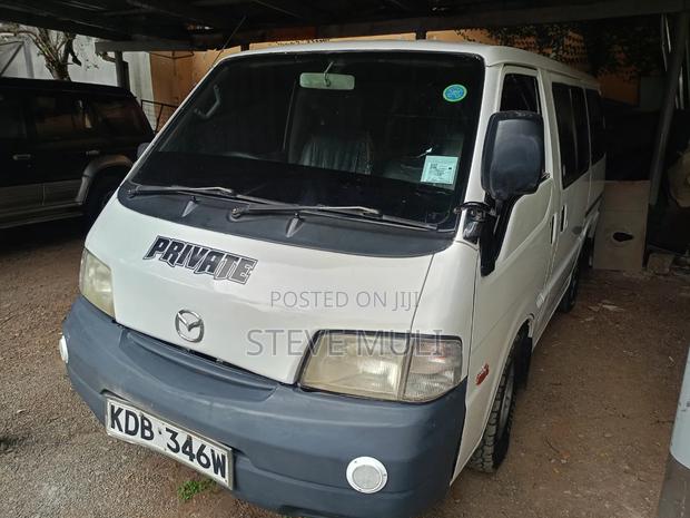 Mazda Bongo 2014 White - thumbnail 4