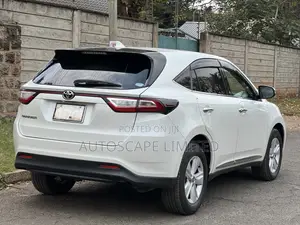 Toyota Harrier 2018 White