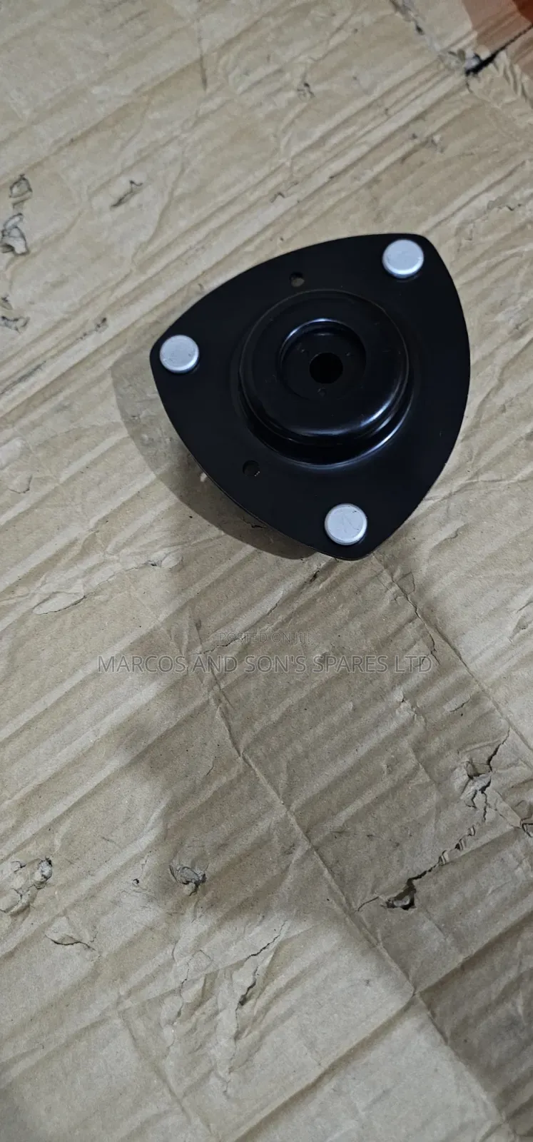 Honda CR-V Rd5 Shock Mounting