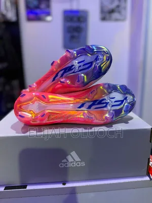 Adidas F50 Hyperfast Elite Laceless Football Boots