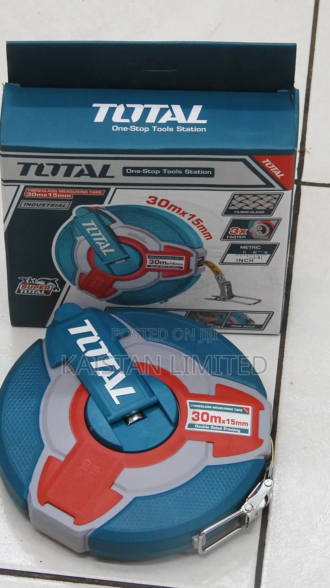 TOTAL 30m Steel Measuring Tape 12.5mm