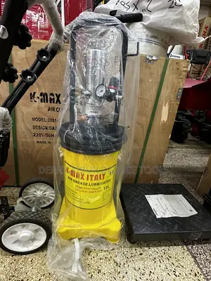 Kmax Italy 12L Pneumatic Grease Bucket