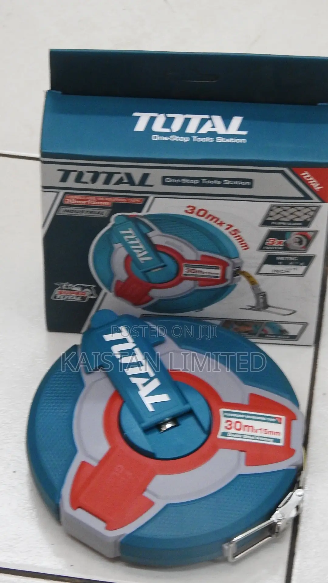 TOTAL 30 Metre Steel Tape Measure Fast Rewind 3:1