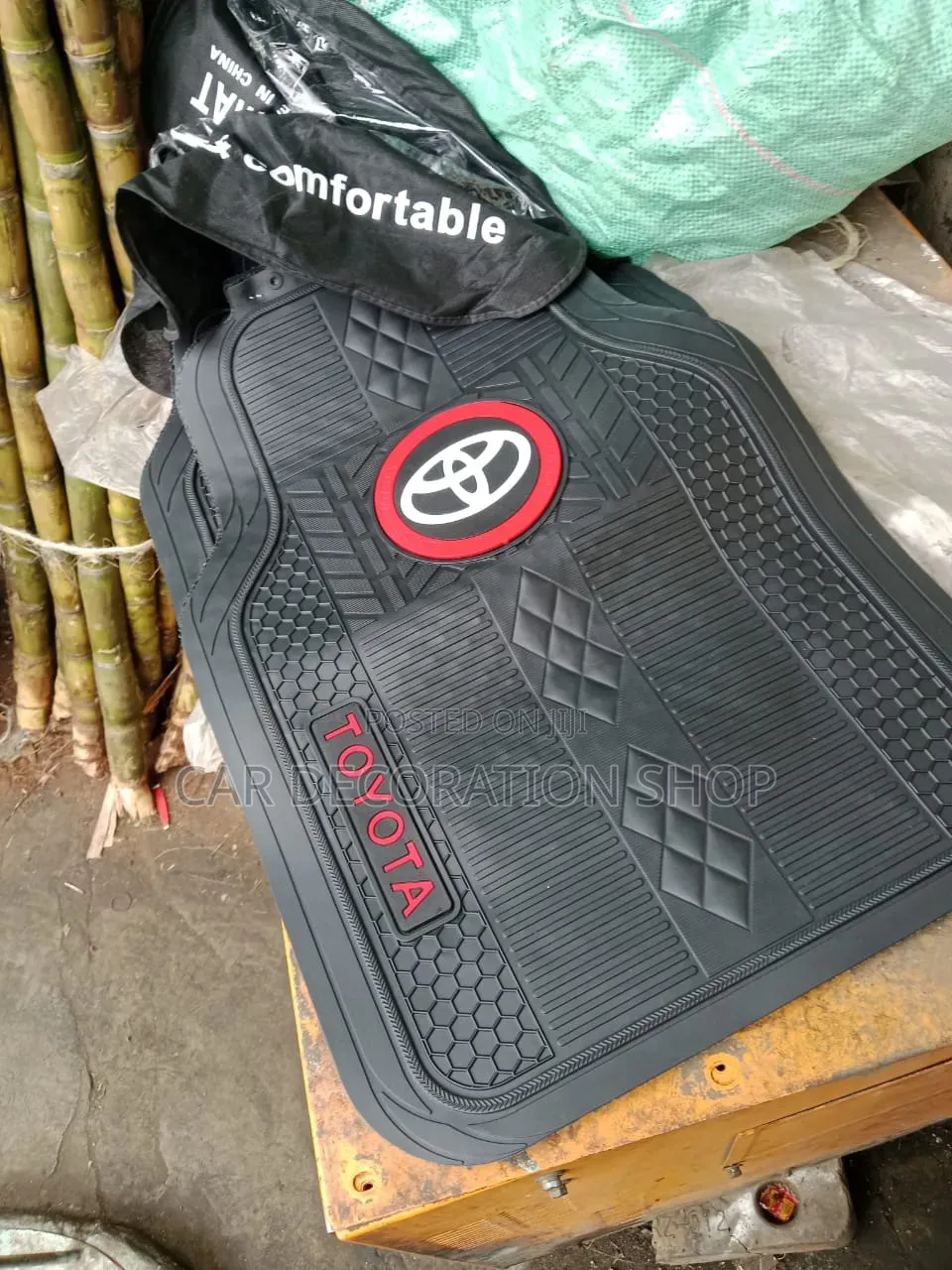 Durable Waterproof Heavy Duty Rubber Toyota Floor Mat