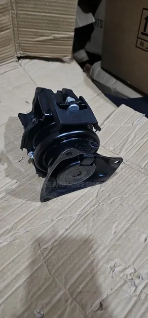 Honda Accord Engine Mounting