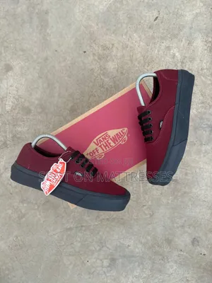 Vans Unisex Size 37-45. Maroon, Black, Brown. Countrywide Delivery.