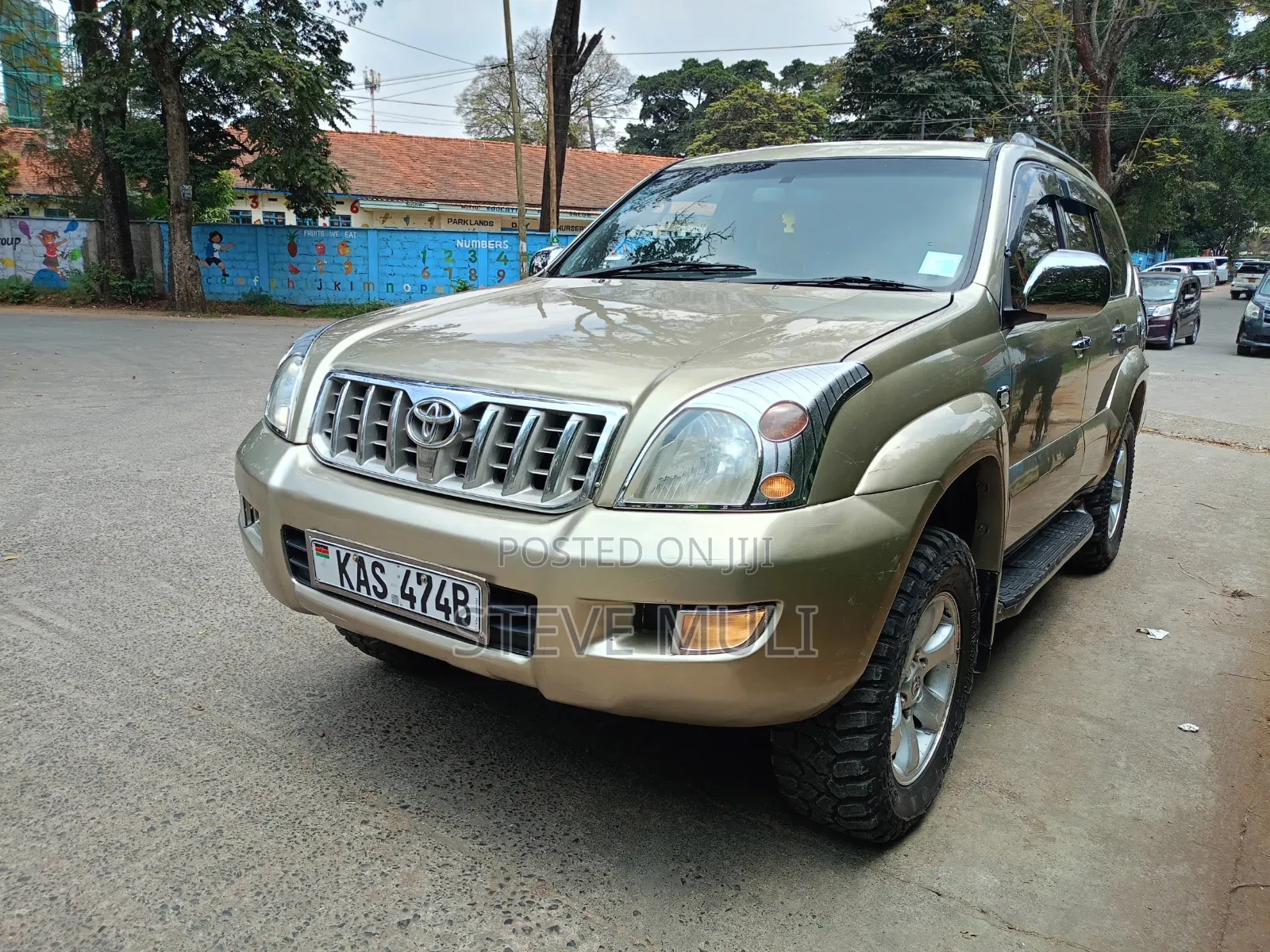 Toyota Hilux 2003 Gold