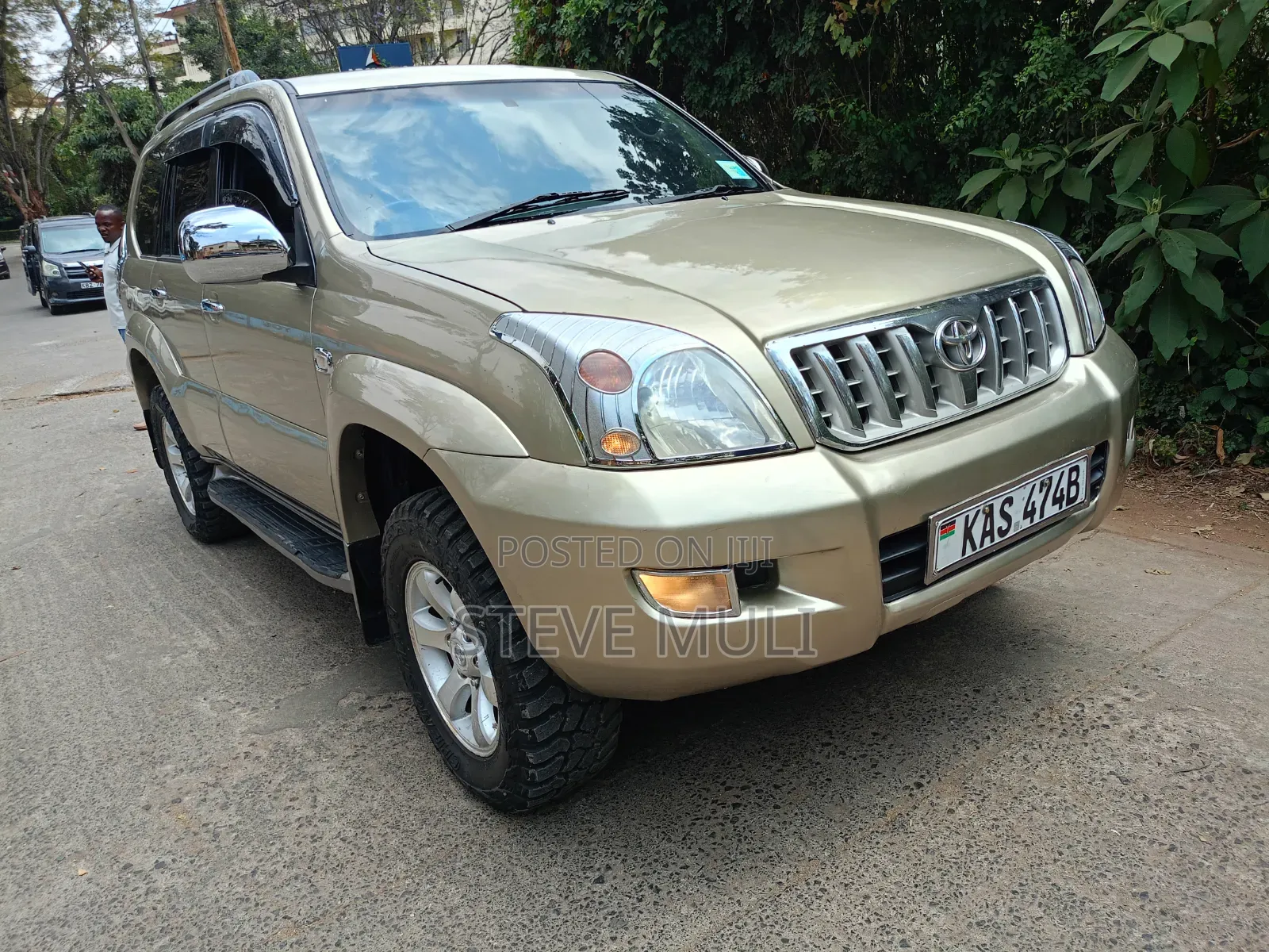 Toyota Hilux 2003 Gold