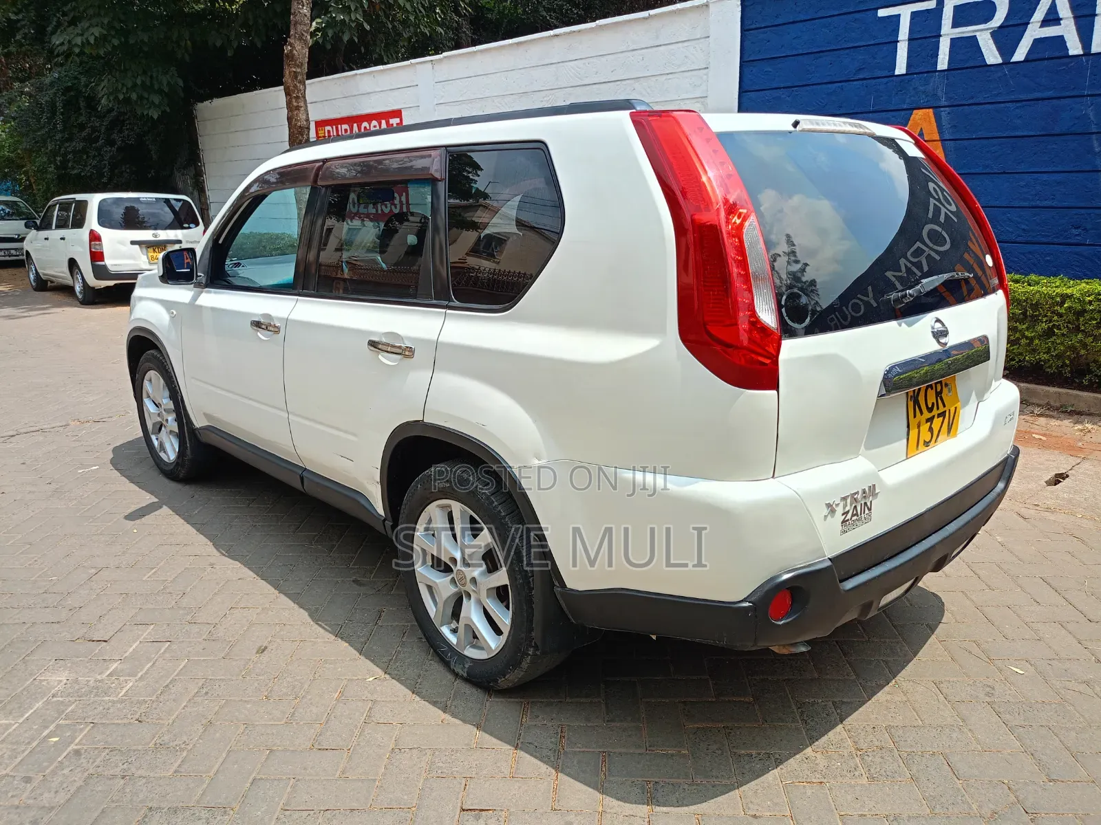 Nissan X-Trail 2011 White