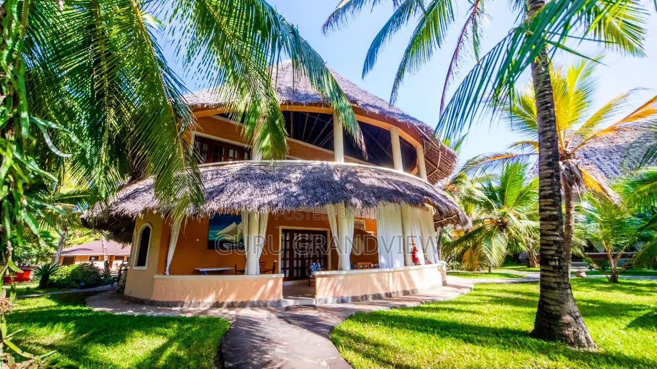 Beachfront Malindi Villa 2 Bedroom at Golden Beach