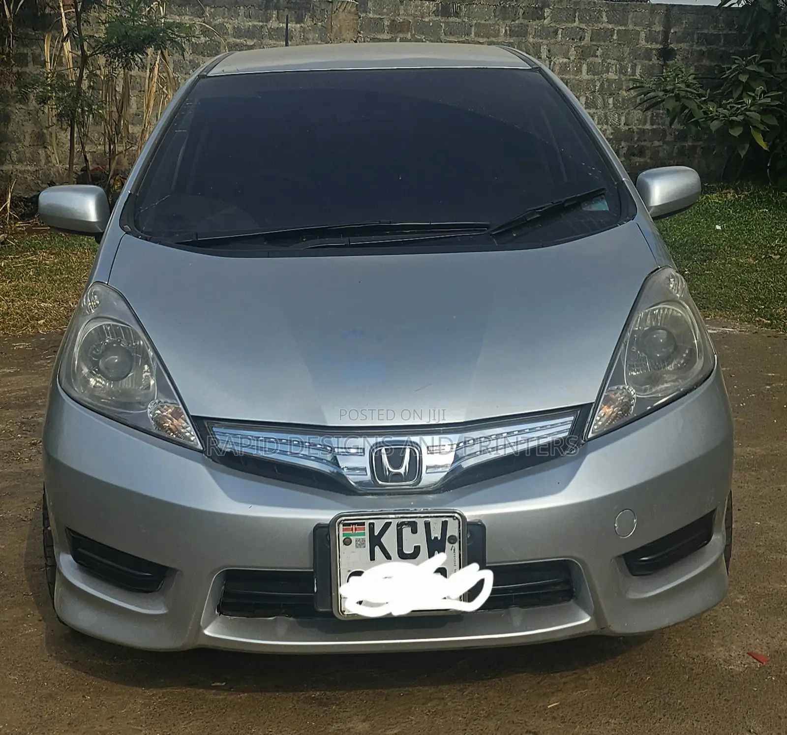 Honda Fit Shuttle 1.3 Hybrid 2WD 2012 Silver