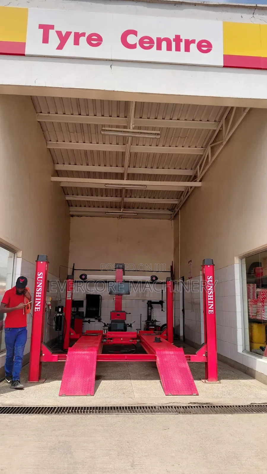 3d Wheel Alignment Machine With 4 T Carlift Machine.