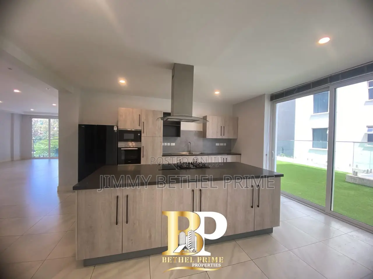 3bdrm Apartment in Raphta Road Area for rent