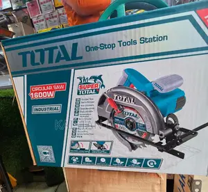Total Circular Saw 1600W