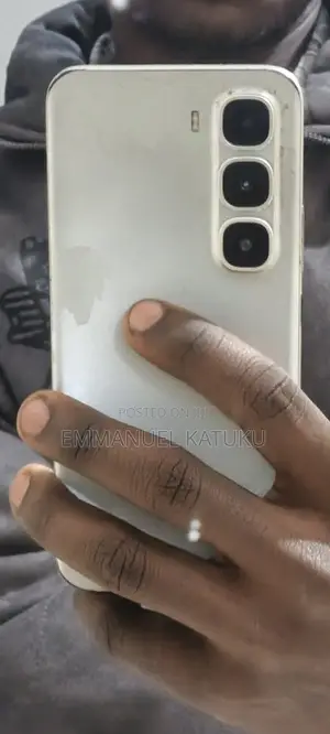 Infinix Hot 60 Pro+ 256 GB Silver